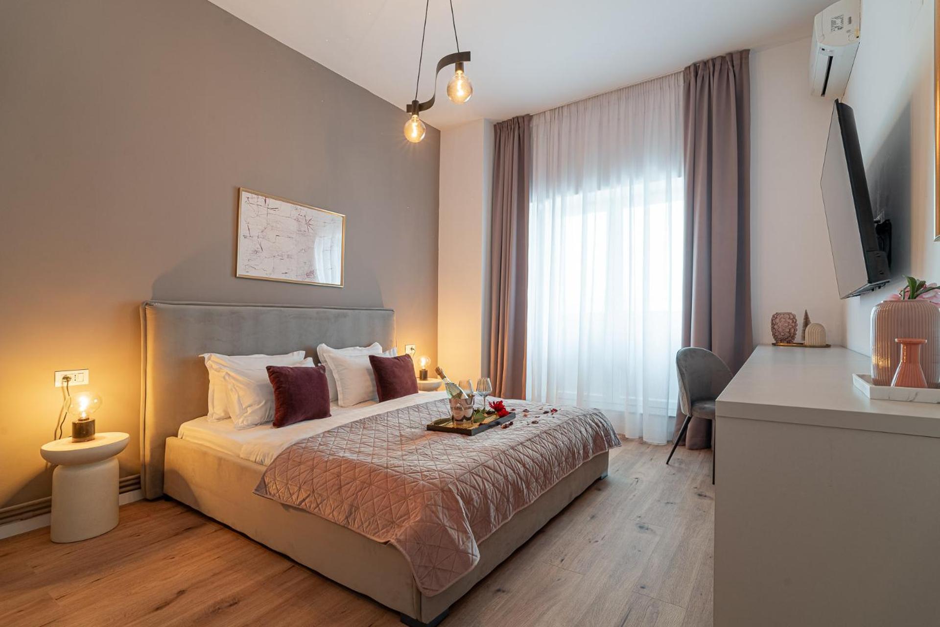 בוקרשט Loggia & Luxe 5Br Penthouse In Universitatii Area מראה חיצוני תמונה