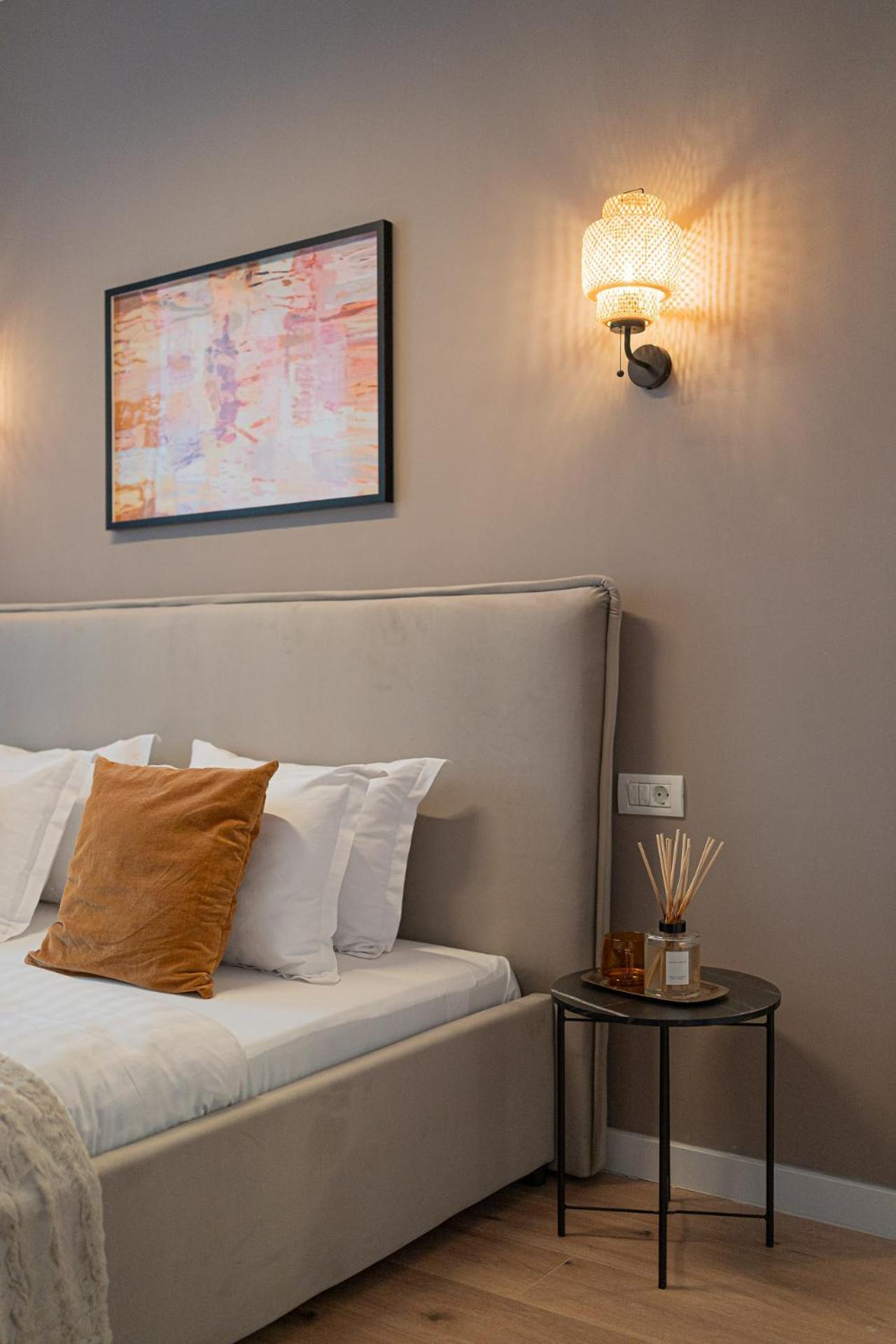 בוקרשט Loggia & Luxe 5Br Penthouse In Universitatii Area מראה חיצוני תמונה